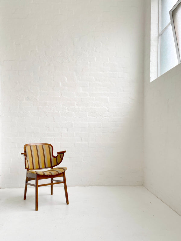 Hans Olsen 'Model 107' Shell Chair