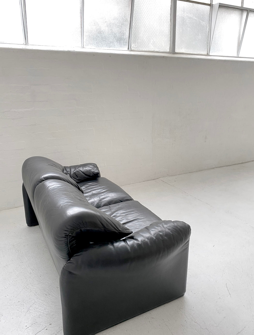 Vico Magistretti 'Maralunga' Leather Sofa