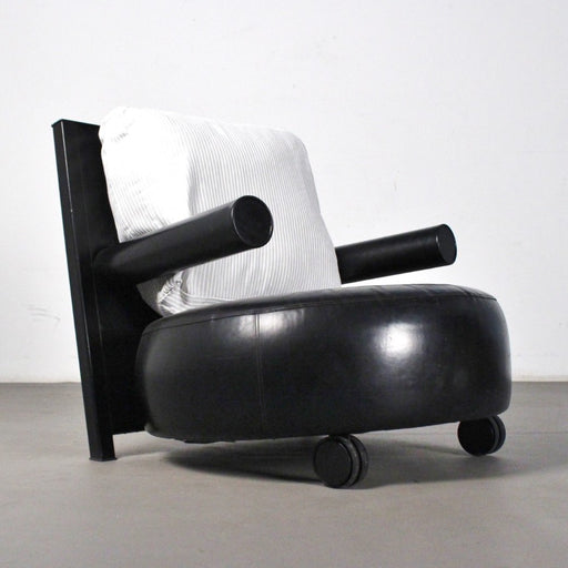 Antonio Citterio 'Baisity' Lounge Chair