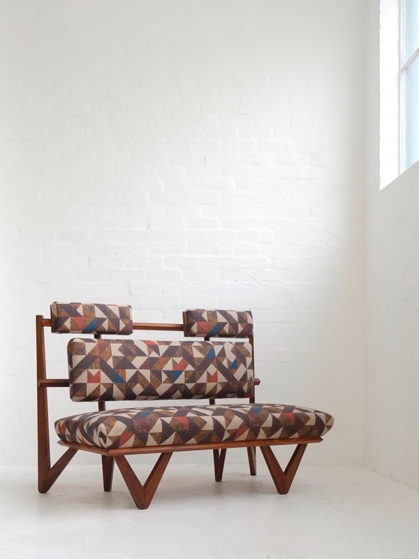 Gertner 'Sickert' Settee