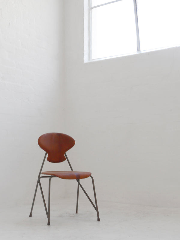 Rasmussen & Lyngfedlt-Larsen Chair