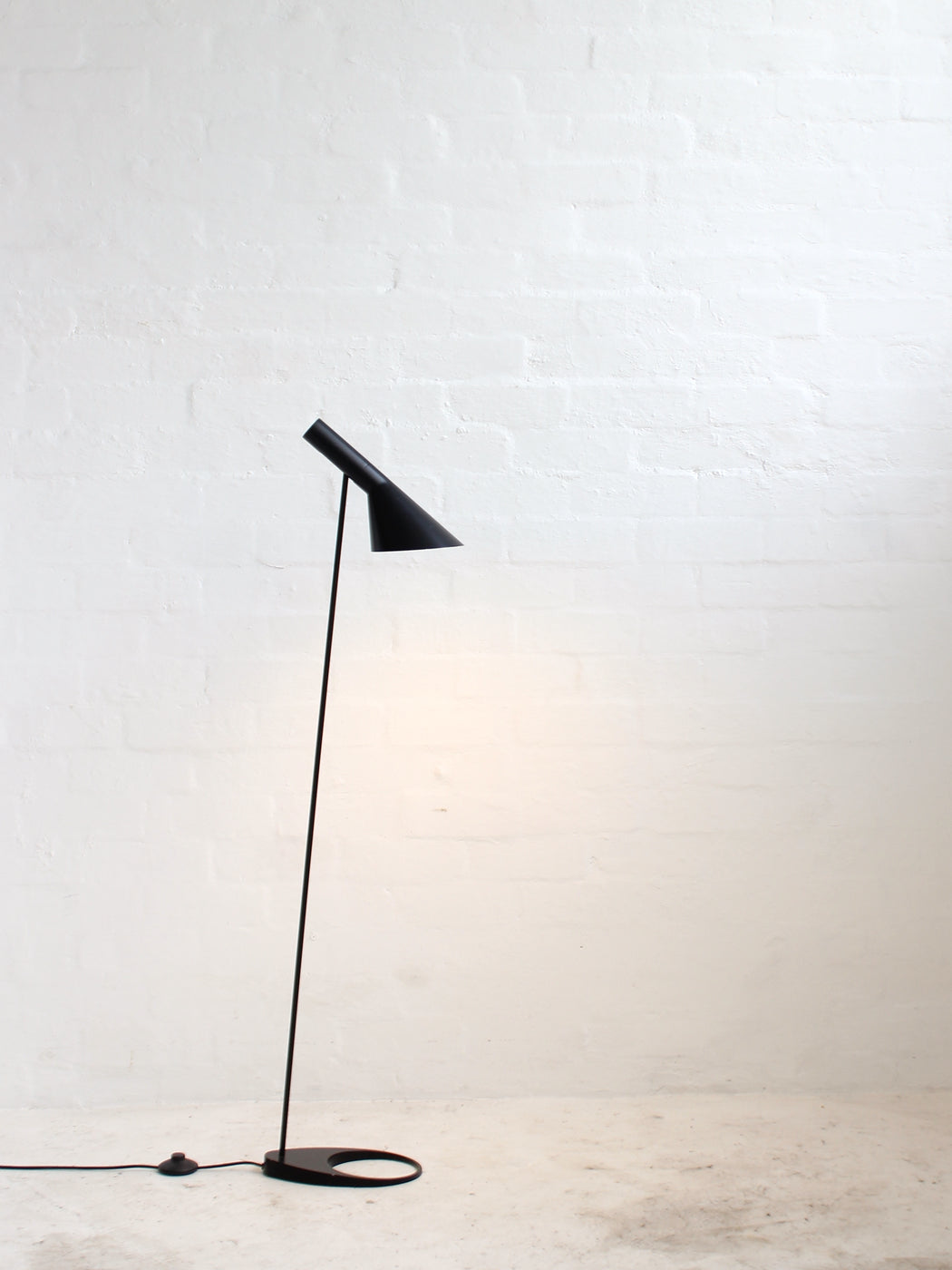 Arne Jacobsen 'AJ' Floor Lamp