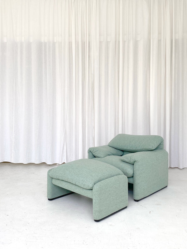 Vico Magistretti 'Maralunga' Chair & Footstool