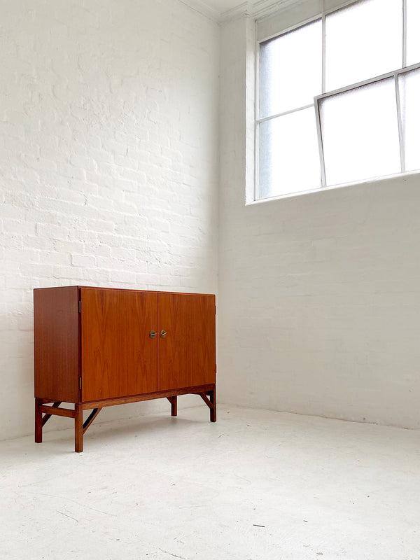 Børge Mogensen 'China-Base' Cabinet