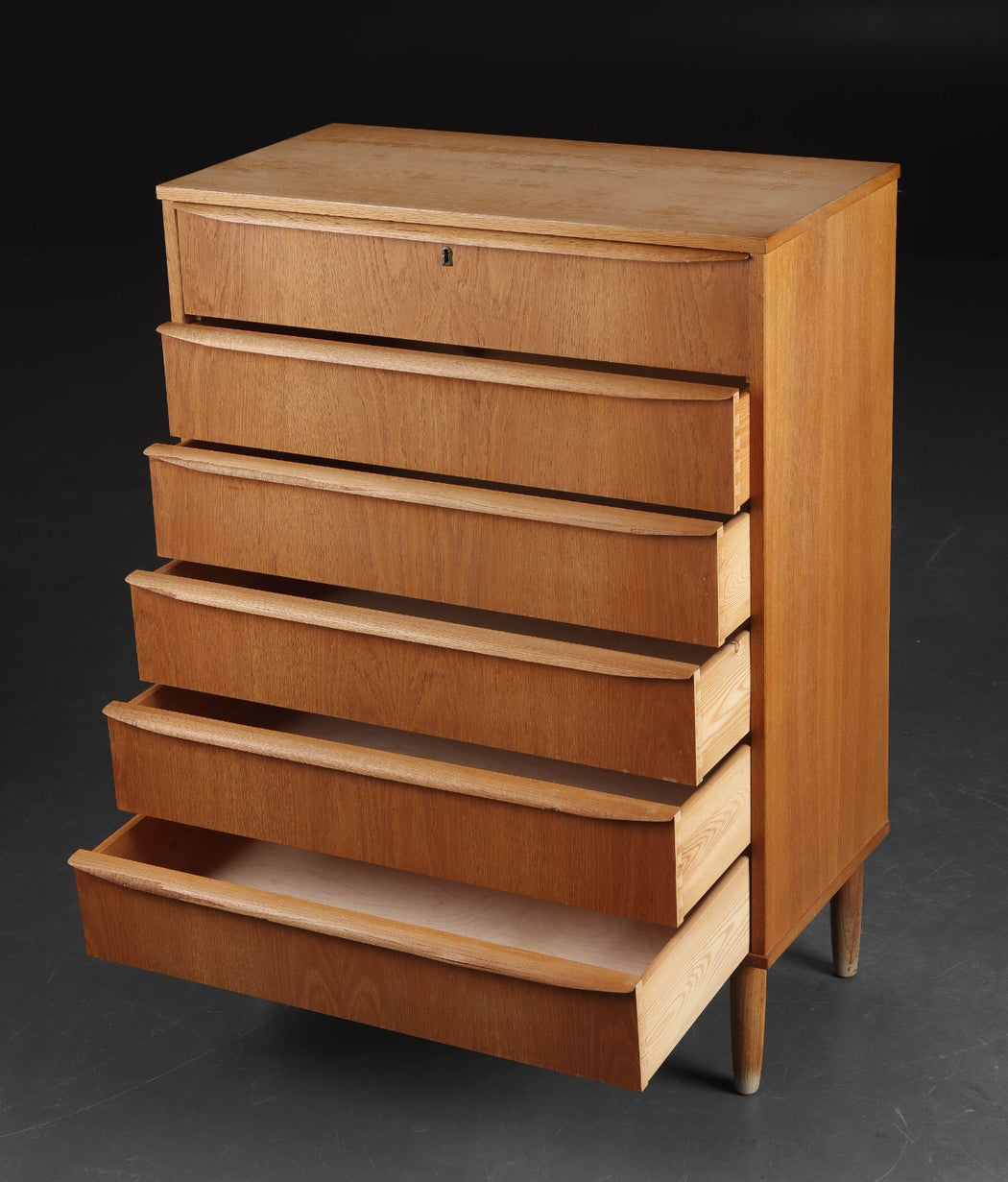 Danish Oak Chest of Drawers